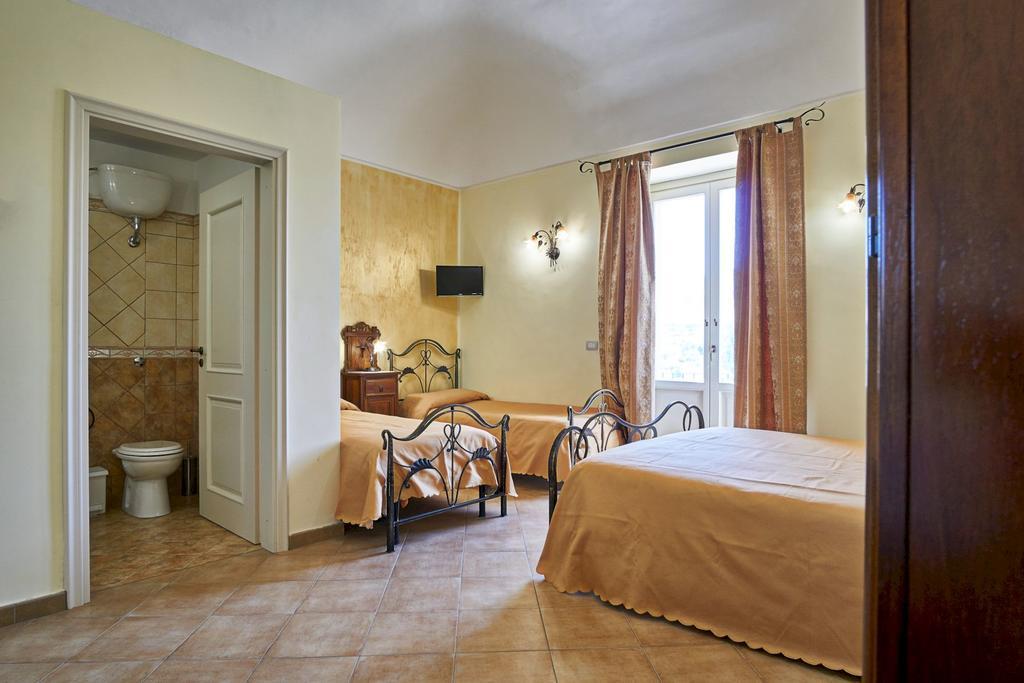 Alloggio per agriturismo Agriturismo Conte Ruggero *